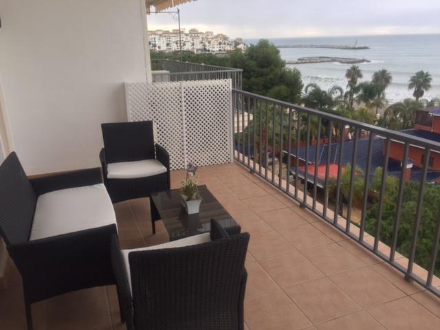 The Terrace Of Puerto Banus Beach มาร์เบยา ภายนอก รูปภาพ
