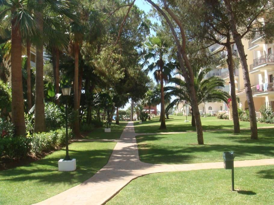 The Terrace Of Puerto Banus Beach มาร์เบยา ภายนอก รูปภาพ